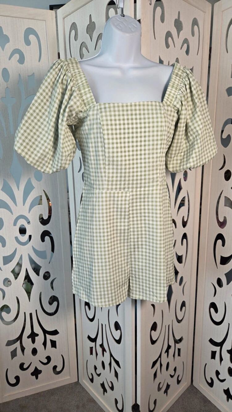 Luna Sage Gingham Romper Small Puff Sleeve Square Neck Smocked Boutique NWT